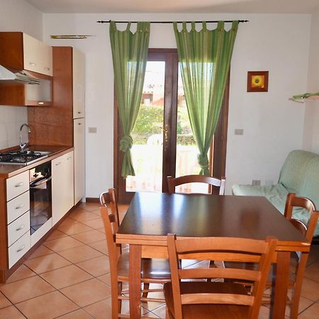 Iss Travel, Ambra Apartments - 800 M From La Cinta Beach سان تيودورو المظهر الخارجي الصورة