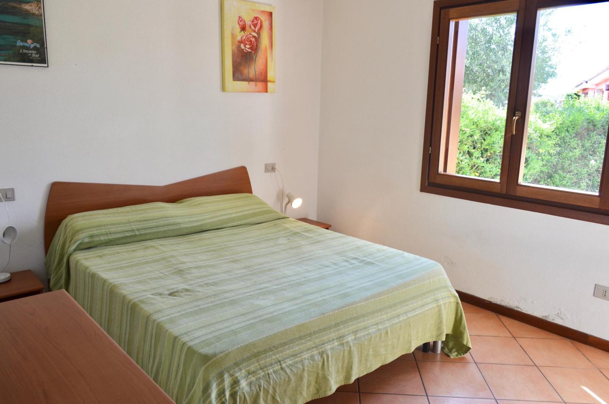 Iss Travel, Ambra Apartments - 800 M From La Cinta Beach سان تيودورو المظهر الخارجي الصورة